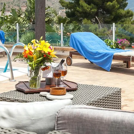 Luxury Taorum With Spectacular Sea Views In Villa